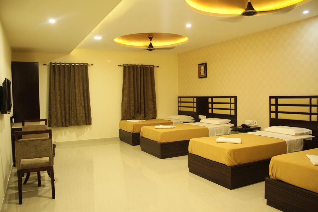 Hotel M.P Temples Inn Kumbakonam Phòng bức ảnh